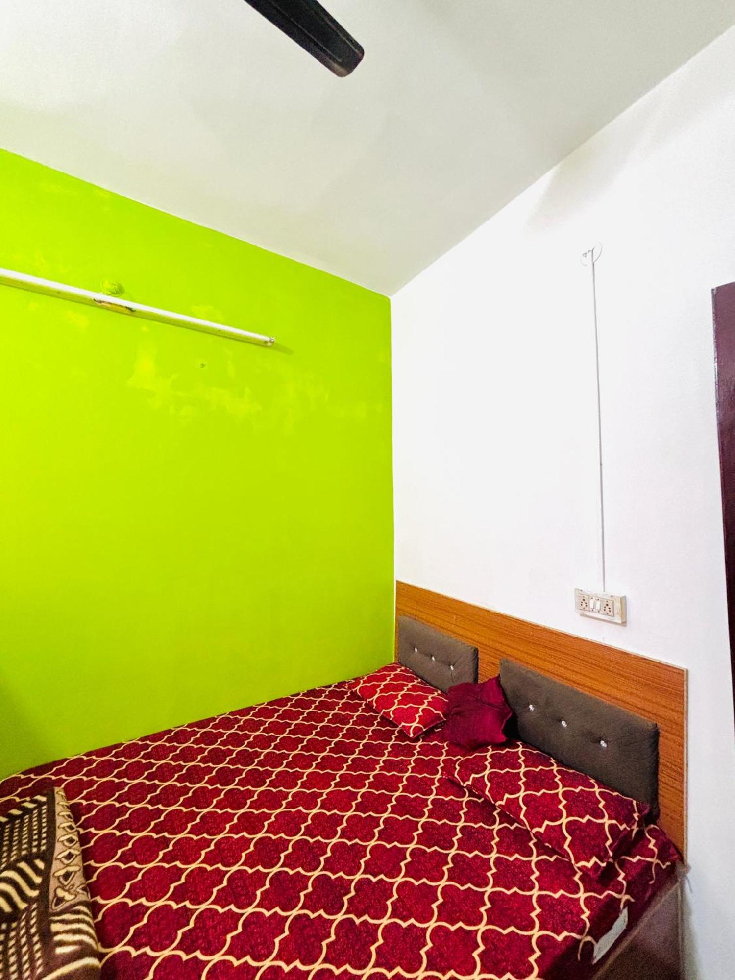 Shivalay Paying Guest House Βαρανάσι Εξωτερικό φωτογραφία